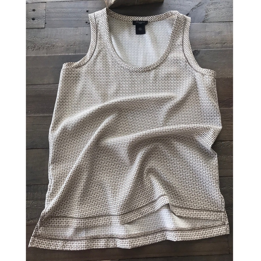 ANN TAYLOR Top 🛍✨